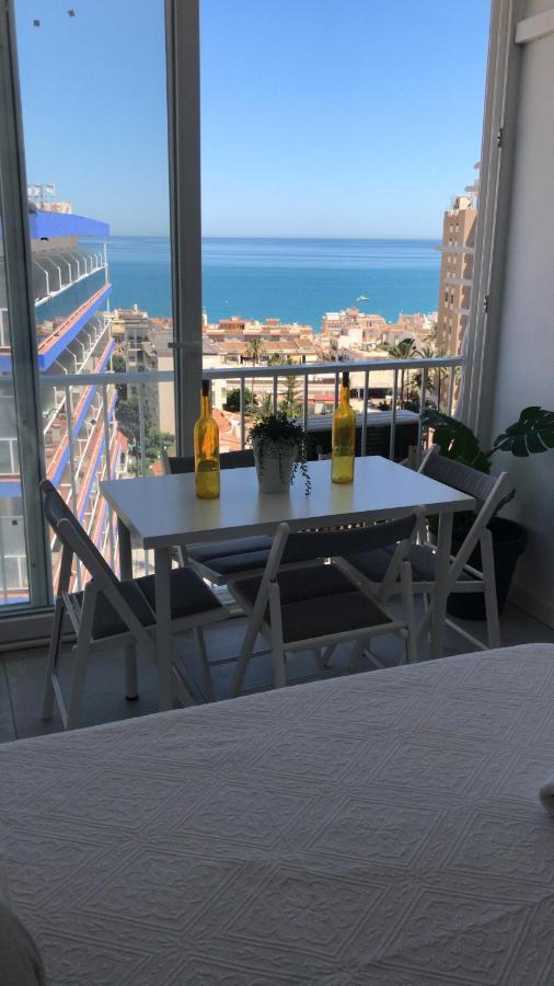 Apartamento Con Vistas Al Mar A Metros De La Playa Carihuela Soleil Lejlighed Torremolinos