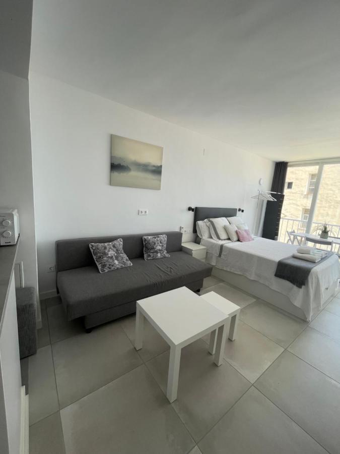 Lejlighed Apartamento Con Vistas Al Mar A Metros De La Playa Carihuela Soleil *