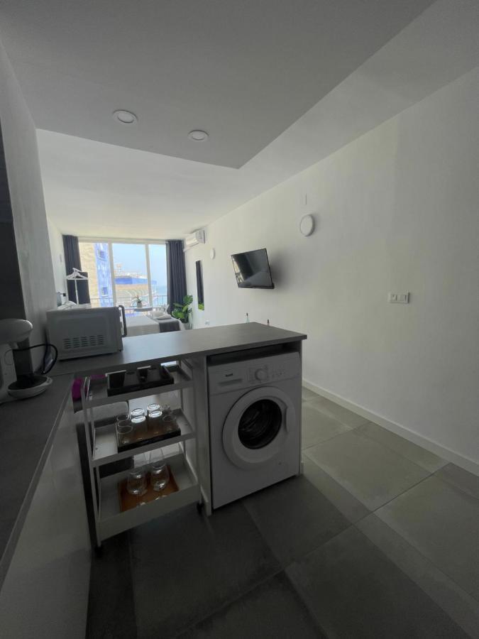Apartamento Con Vistas Al Mar A Metros De La Playa Carihuela Soleil Lejlighed Torremolinos